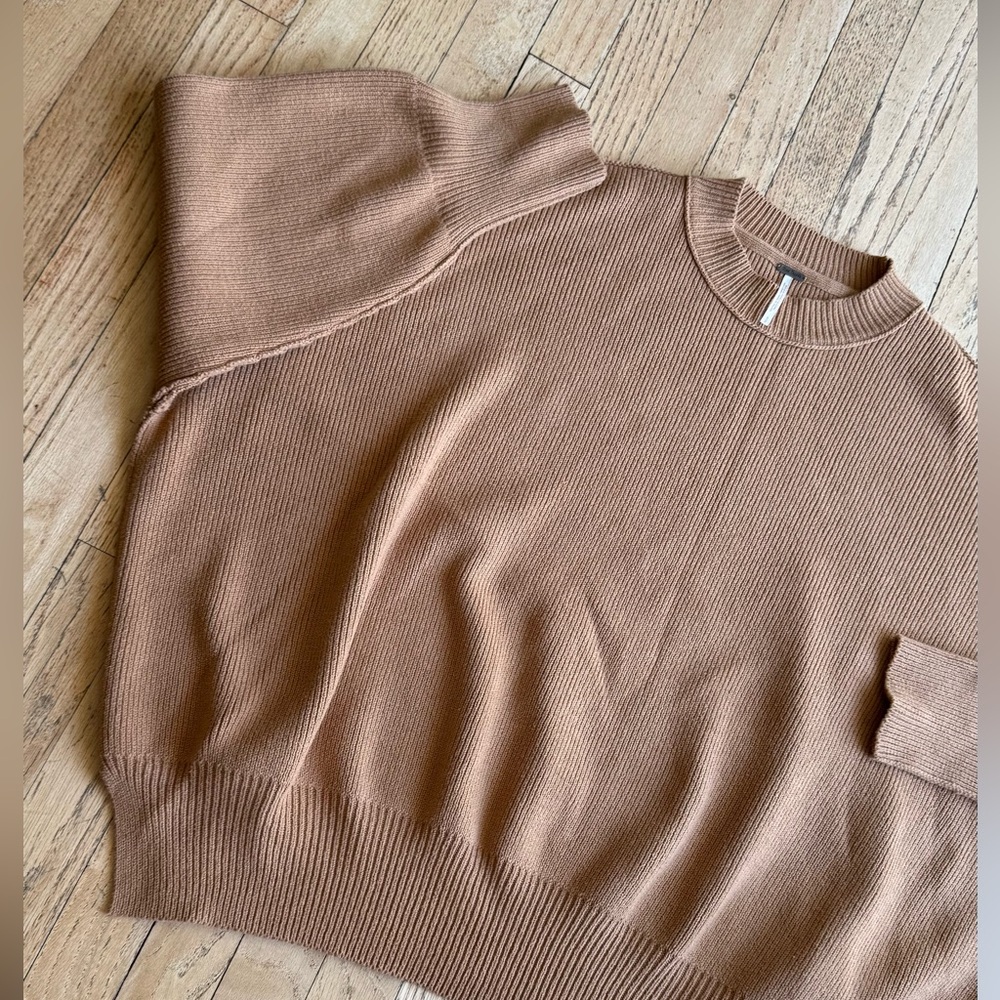 Free People Sweater Womens Small Brown Oversized Pullover Crew Neck Boho Coastal
